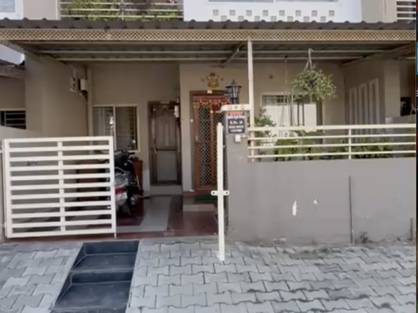 Buy Property in Bhopal Sell Property in Bhopal Property for sale in Bhopal House for Sale in Bhopal Buy a House in Bhopal Villa for Sale Bhopal Buy a Villa in Bhopal Properties in Bhopal Bhopal Properties